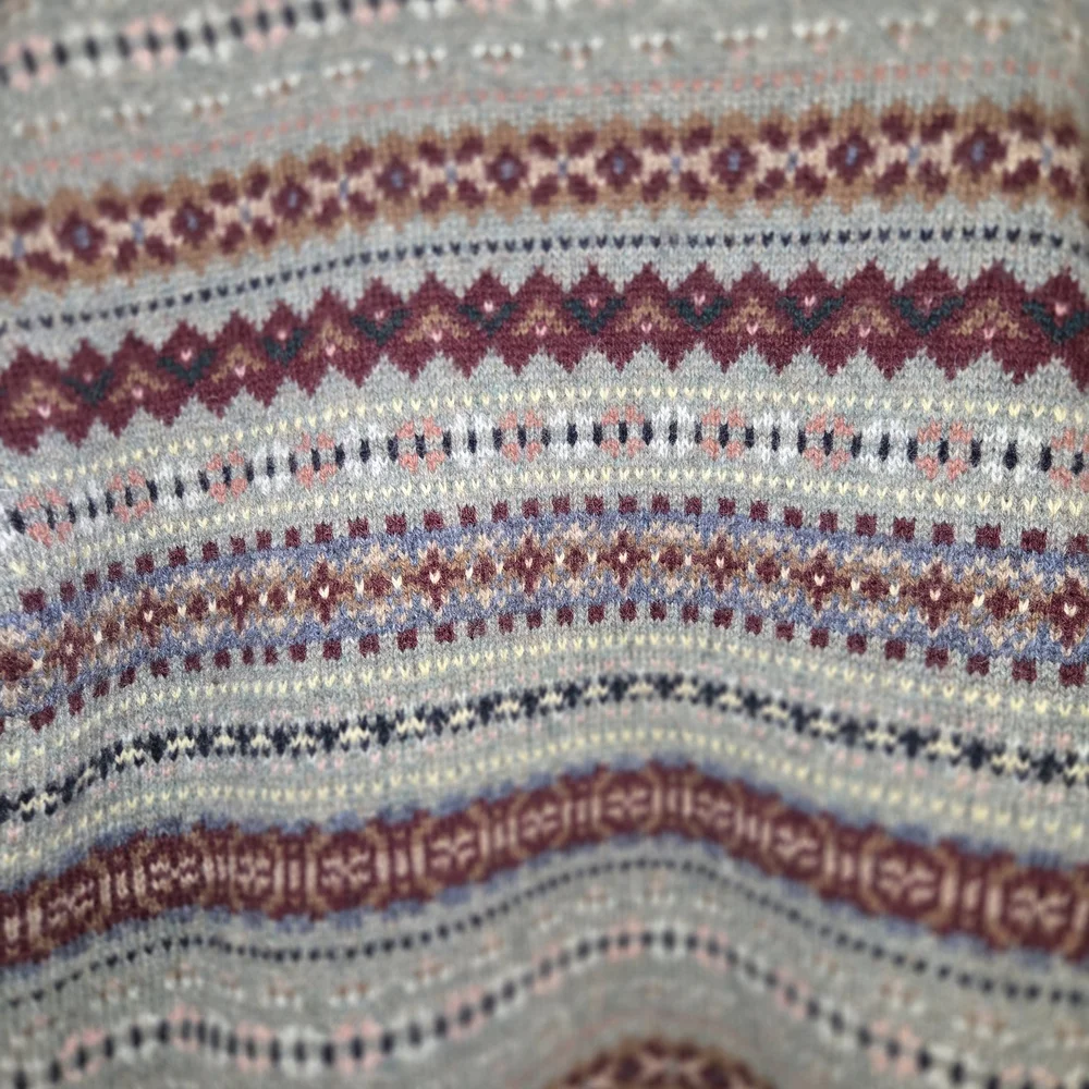 Womens Eddie Bauer Multicolor Fair Isle 100% Wool Crewneck Vintage Small Sweater